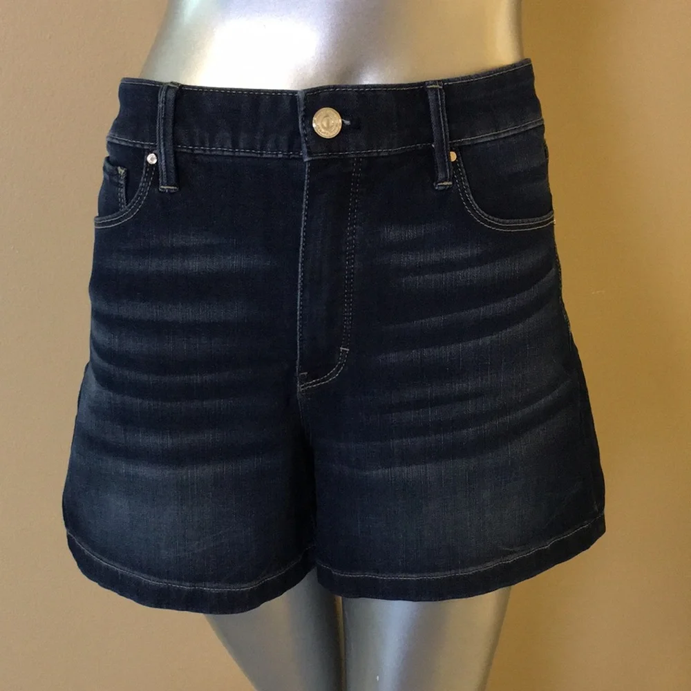 WHBM | The Sculpt Short High-Rise Denim Shorts